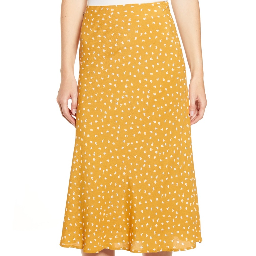 New with tags Nordstrom Yellow Floral Skirt